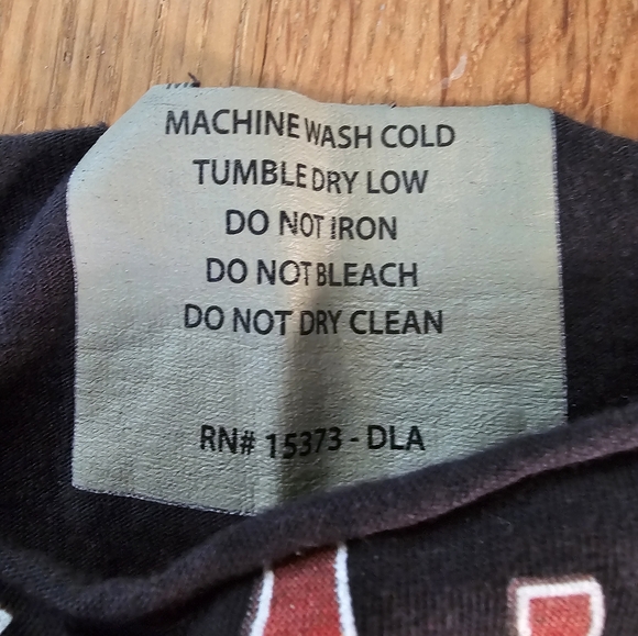 Jason Aldean Upcycled Burn it Down Hand Cut Black Concert T-Shirt Women's Large - Picture 11 of 11